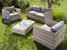 52 idées pour fabriquer votre meuble de jardin en palette. Salon De Jardin En Palette 21 Idees Conseils Astuces A Decouvrir