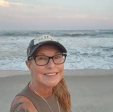 Hi everyone ❤️ Im a women from Sweden,have PTSD many years.. Hope you all  have a nice day