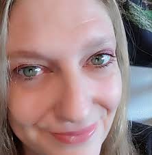 Looking for Sunday evening church service in Albany.