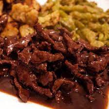 geschnetzeltes vom rind in rotwein cassis sauce rezept rezept rindergeschnetzeltes rezept rezepte hauptspeise