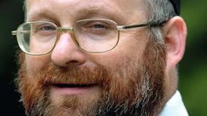 Rabbi tells how he was physically attacked and verbally abused by  "anti-Semitic thugs"