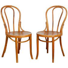 Antique chairs are full of character and you can choose from a wide range of styles, colours, fabrics and patterns. Pair Of Michael Thonet No 18 Bentwood Viennese Cafe Chairs At 1stdibs