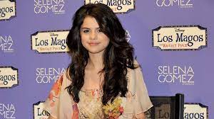 Maybe you would like to learn more about one of these? Qualend Selena Gomez Kampft Mit Disney Vergangenheit Promiflash De