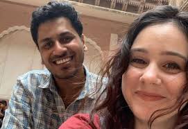 🔗: peoplem.ag/3UEb3RP Gisele Bündchen is looking forward to being a mom of  three. The 44-year-old supermodel and her boyfriend, Joaquim Valente, are  expecting their first baby together. This will be the Brazilian