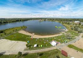 Libourne prend ses quartiers d'été samedi 19 juin 2010 à 13h (avant cette date, la baignade est strictement interdite) et vous pourez y barbotter jusqu'au dimanche 05. Libourne Wake Park Ski Nautique Wakeboard A Libourne Guide Bordeaux Gironde