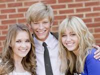 Where does the hannah montana movie fit in the timeline? Sia Filmlexikon Hannah Montana Der Film