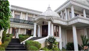 Artis muda, prilly latuconsina baru saja mengunggah sebuah video yang menunjukkan sebuah rumah baru impiannya. Most Popular Sepekan Adu Mewah Rumah Prilly Latuconsina Dan Ashanty Anang