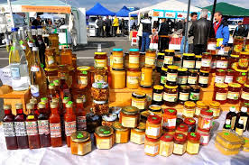 Check spelling or type a new query. Bucurestenii Pot Gasi Produse Traditionale Romanesti La Un Targ Organizat In Curtea Ministerului Agriculturii Stiriagricole Ro