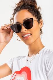 Francesca's Miranda Oversized Cat Eye Sunglasses