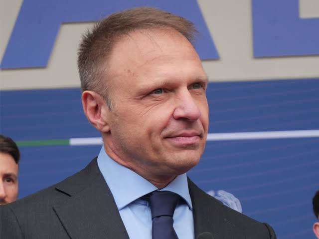 Intervista al ministro Lollobrigida: per l'agricoltura in campo strategie di lungo periodo - L'Informatore Agrario