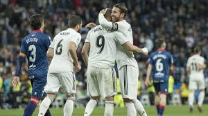 Real madrid's karim benzema gestures during the spanish la liga soccer. Real Madrid Benzema Breaks Huesca S Hearts At The End As Com