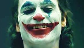 Joaquin Phoenix'li solo Joker filminin ilk tanıtımı ve afişi geldi