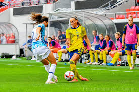 292,383 likes · 46,322 talking about this. Sverige Norge Damlandslaget Fotboll 210610 Kalmarbilder Se