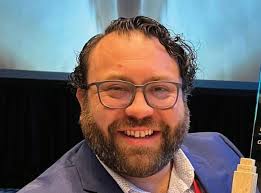 MEETING LEADERS RAYMOND VALLES