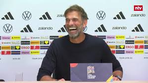 DFB-Team muss schon im Abschieds-Dress auflaufen — n-tv.de