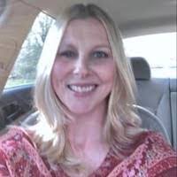 Lisa Eimer's Instagram, Twitter & Facebook