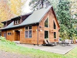 River Bend Rental In Parkdalevacation Rental In Mt Hood From Homeaway Vacation Rental Travel Homeaway Cabin River Cabin Vacation Rental