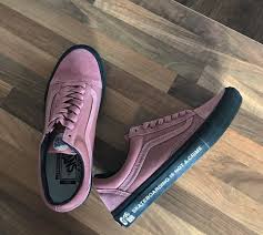 Taka Hayashi X Santa Cruz X Vans Old Skool Pro Rose Sneakers Vans Vans Old Skool Sneaker