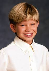 Happy Birthday Lee Norris! The hilarious actor known for his roles as  Stuart Minkus