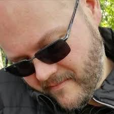 Polymorphing a Purple Worm with Party Members Inside