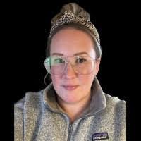 Christina Paulson's Instagram, Twitter & Facebook