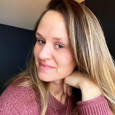 5 Female-Owned Small Online Businesses to Know This February 2022