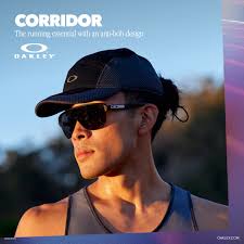 🏃‍♂️ Run further, run better with the Oakley Corridor Sunglasses