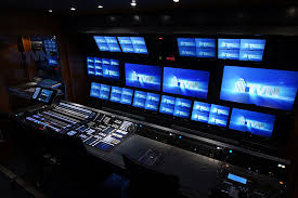 Synopsis when a looming financial crisis poses a threat to the south korean economy, three economists…. Tvn Erweitert Hdr Sdr Workflow Mit Sony Equipment Film Tv Video De