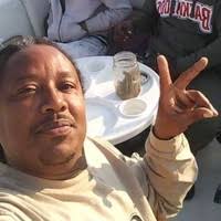 50+ perfiles de «Randee»