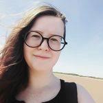 Alice Lambo's Instagram, Twitter & Facebook