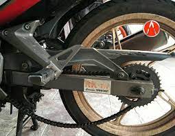 Kamu bisa merawat rantai sepeda motor menggunakan bahan yang aman dan ampuh diaplikasikan. Rantai Motor Yamaha Lc 135 Tak Kendur Lebih Dari 4 Bulan 2021 Adzril