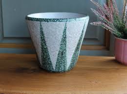 White flower arrangement and white pot illustration, flowerpot artificial flower grow light ribbon, potted chrysanthemum material. Vintage Flower Pot Planter Clay Ceramic Stoneware Grey Green Plantpot Flower Planter Kashpo Houseplants Pot Flower Bowl Vintage Flower Pots Flower Pots Flower Planters