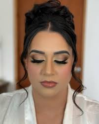 Chic Make Up By Sully...