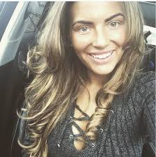 Cassy Clark #19 has no fans, self harms when binned by lcs man has no1 left  but I-lash shan