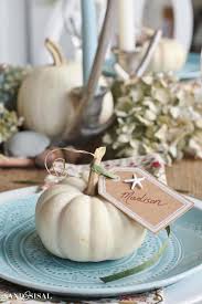So many people skip the fall fun and jump into the christmas season. 25 Amazingly Creative Thanksgiving Place Card Ideas
