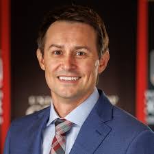 Ben Whipple's Instagram, Twitter & Facebook