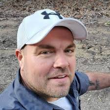 WARNING!!! SCAM ALERT!!! IMPORTANT INFORMATION!!! Have you seen this man?  His name is Joseph Wayne Gunsolus and he operates in the north Georgia area  under the business name of Phenix Builders LLC