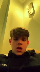 Aiden Looney's Instagram, Twitter & Facebook