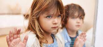 21.te cuestionas cómo fue posible que una película para niños sintetizara de forma tan ágil y brillante a la mente humana. Consejos Para Ayudar Al Nino A Combatir La Tristeza