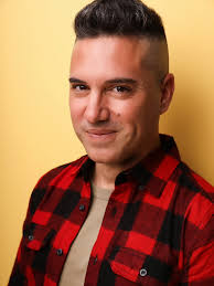 Commercial Headshot 👨🏻‍⚖️📸 . #hollywood #eduardolezcano #actor #headshot  #commercial #slate #onset #set #shooting #shot #serious #photo  #actorheadshots #nicolesouza #photobysouzaonline #photograph #photography  #slate #losangeles #california