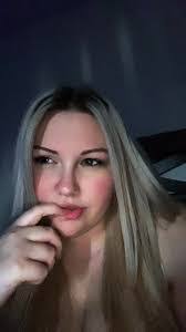 Haley Springer's Instagram, Twitter & Facebook