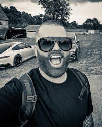 🤯 𝐖𝐡𝐚𝐭 𝐚 𝐦𝐨𝐧𝐭𝐡 𝐢𝐭'𝐬 𝐛𝐞𝐞𝐧! 👶🏻 Had a baby daughter! 🏡  Bought our dream home! 🙌🏻 Played a ton of sick shows! 😍 Saw thousands of  you all over! Sorry I