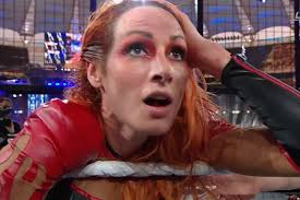 Becky Lynch wins Elimination Chamber