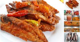 8 ekor cumi sedang, bersihkan. Resep Pindang Tongkol Bumbu Pedas Menu Favorit Baru Keluarga Modern Id