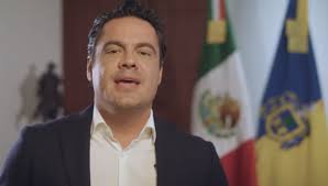 Aristóteles sandoval, quien fuera gobernador del estado de jalisco por parte del partido revolucionario institucional, fue asesinado a balazos al interior de un bar ubicado en puerto vallarta. Avmjxvdbvuimjm