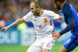 A chaque fois que la roja a affronté un pays hôte en coupe du monde, elle a été éliminée. Coupe Du Monde 2018 Espagne Andres Iniesta Pret A Quitter La Selection Apres La Russie Sport 365