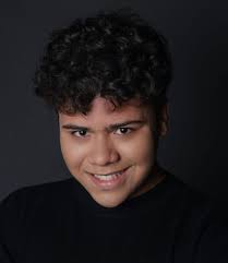 Igor Wehner estreia em espetáculo “Muito Barulho por Nada”