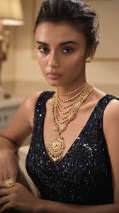 Modern Gold Jewellery In Contemporary Styles Goldjewellery Luxury Style Goldjewellerymodern Modern Gold Jewelry Gold Necklace Designs Gold Jewelry Fashion