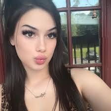 Best acrylic monomer combo for smooth nails?