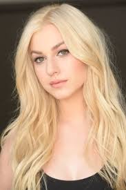 Reparto de A Horse Story (película 2015). Dirigida por